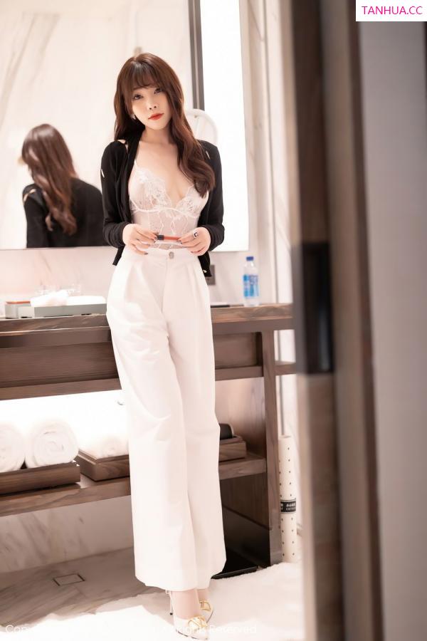 陈芝 芝芝Booty [XiuRen]高清写真图 2021.04.29 VOL.3367 芝芝Booty第3张图片
